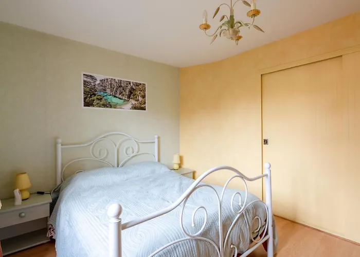 Les Pins By Interhome *