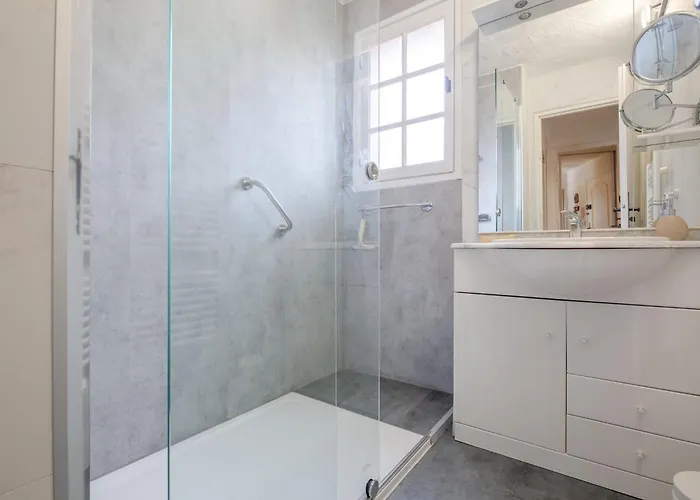 Les Pins By Interhome Apartmán Saint-Raphaël